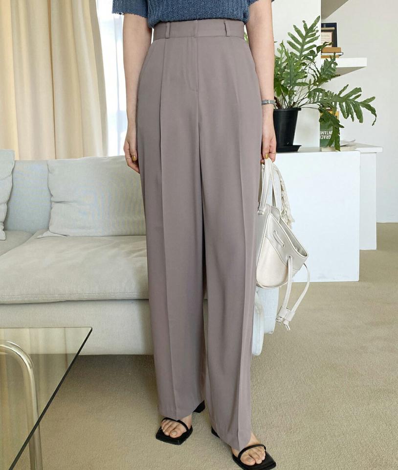 ワンタックストレートスラックス・全4色・t67137 レディース 【pt】スラックス パンツ ズボン ストレート タック 単色 無地 シンプル 大人 きれいめ オフィスカジュアル ハイウエスト ベーシック ロングパンツ 春 夏 秋 韓国ファッション
