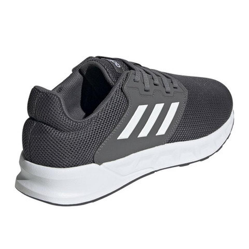 【ランニング対象品購入&エントリーでP10倍！7/19〜26】アディダス（adidas） スポーツシューズ ランニングシューズ SHOWTHEWAY M FX3764 （メンズ）