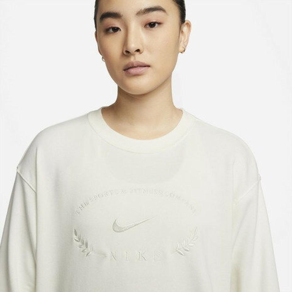 ナイキ(NIKE) ウィメンズ オーバーサイズド スウェットシャツ DV0522-133 (レディース)