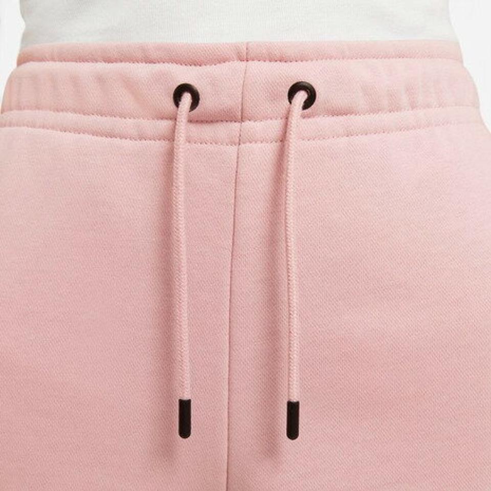 ナイキ（NIKE） スポーツウェア エッセンシャル ショートパンツ CJ2159-631 （レディース）