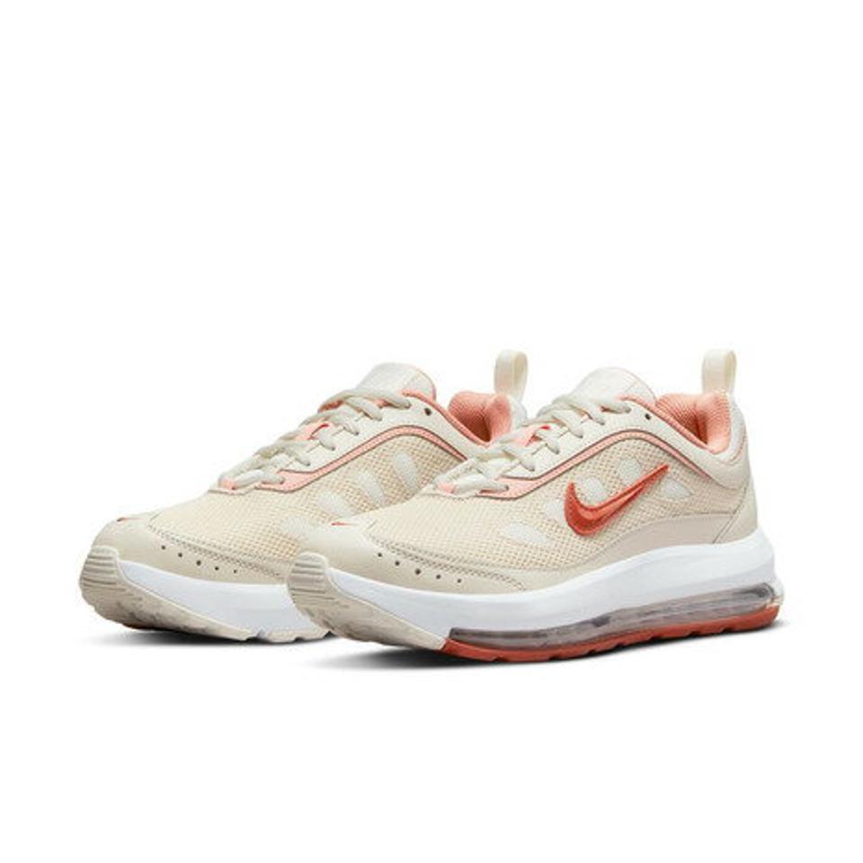 ナイキ（NIKE） エア マックス AIR MAX AP ライトオーレ ベージュ ピンク CU4870-104 スニーカー スポーツシューズ カジュアル 厚底 通学 学生 （レディース）