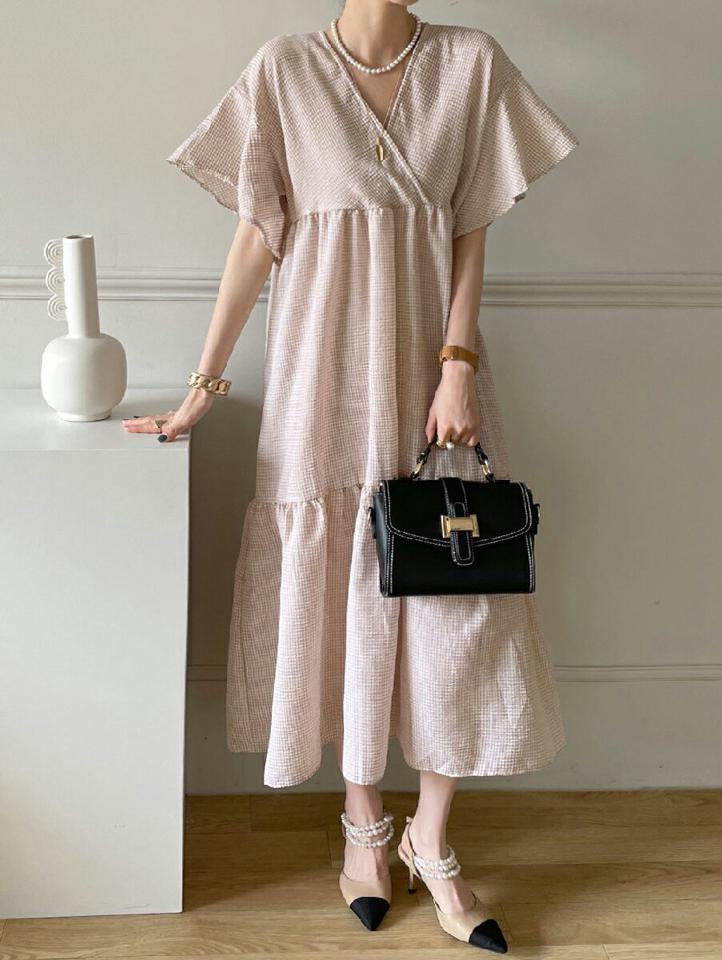チェックティアード半袖ワンピース・全4色・t72142 レディース 【ops】ワンピース ロング ロングワンピース 半袖 Vネック チェック ティアード Aライン ロング丈 シンプル フェミニン 体型カバー 二の腕カバー 夏 春 秋 韓国ファッション ハイホリHIHOLLI