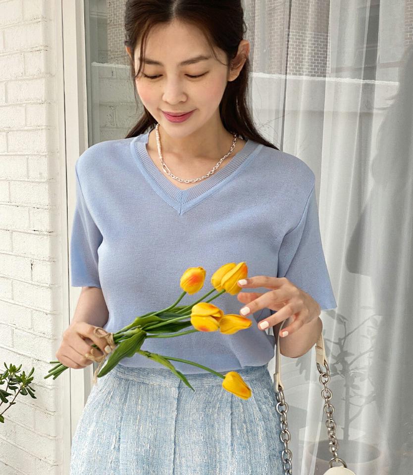 Vネック半袖ニット・全8色・t66570 レディース 【tops】トップス ニット 半袖 Vネック 単色 無地 シンプル ベーシック 水色 カジュアル ラフ 春 夏 韓国ファッション