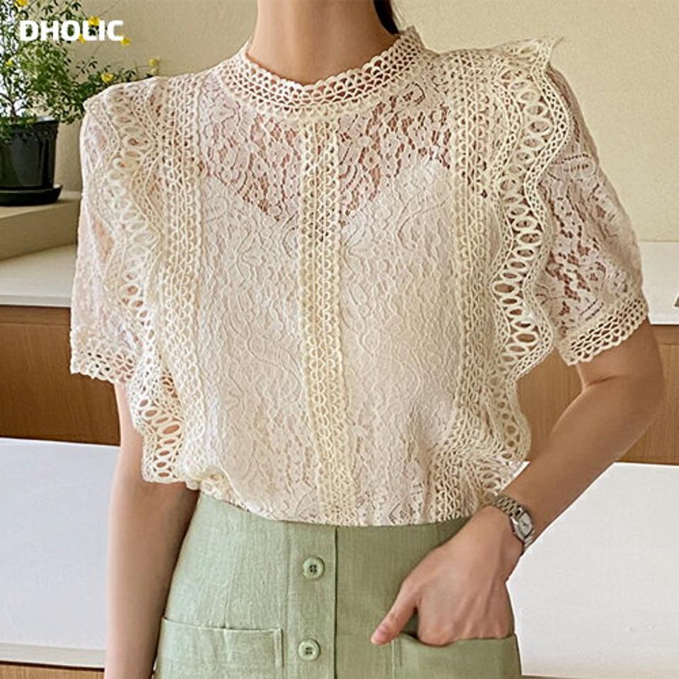 ウェーブレースシースルーブラウス・全3色・b71949 レディース 【bl】ブラウス トップス 柄 模様 レース 半袖 透け感 シースルー 総レース 裏地 フェミニン 上品 春 夏 かわいい 可愛い ガーリー パステル 韓国ファッション ハイホリHIHOLLI