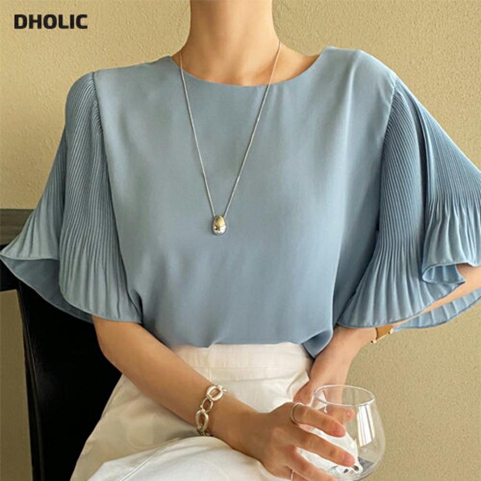 【10%OFF】プリーツフレアブラウス・全3色・t71952 レディース 【bl】ブラウス トップス 半袖 無地 シンプル パステル プリーツ フレア 春 夏 上品 大人 オフィスカジュアル 学校行事 フェミニン 二の腕カバー 水色 きれいめ 韓国ファッション ハイホリHIHOLLI セール SALE