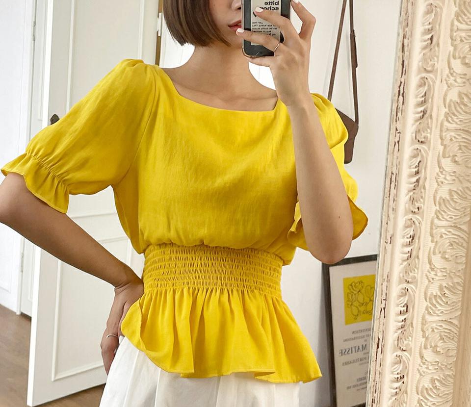 スクエアシャーリングブラウス・全4色・t00699 レディース 【bl】トップス ブラウス 半袖 ハーフスリーブ 袖コン デコルテ 鎖骨 シャーリング スクエアネック ウエストゴム ウエストマーク ペプラム 春 夏 韓国ファッション