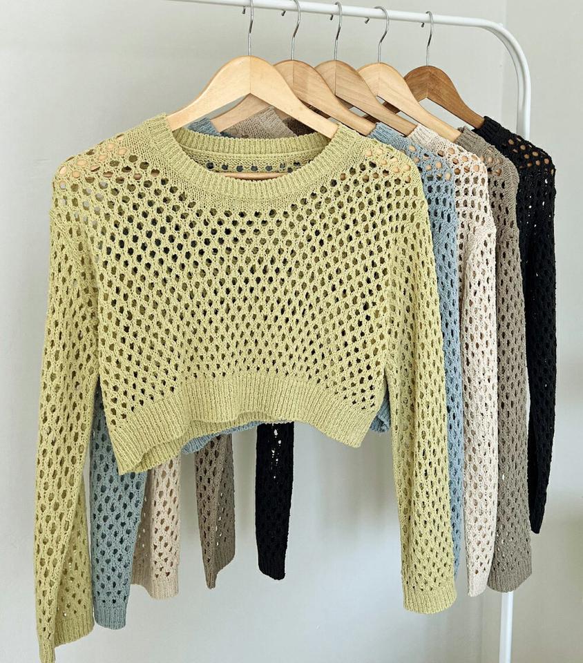 クロップドパンチングニット・全5色・t00489 レディース 【tops】トップス ニット 長袖 透け感 メッシュ クロップド丈 短丈 パンチングニット 単色 シンプル カジュアル ラフ シアー ラウンドネック 春 夏 秋 韓国ファッション