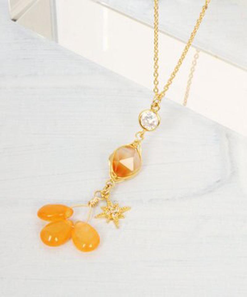 【５月誕生石】オレンジ×ガラスネックレス