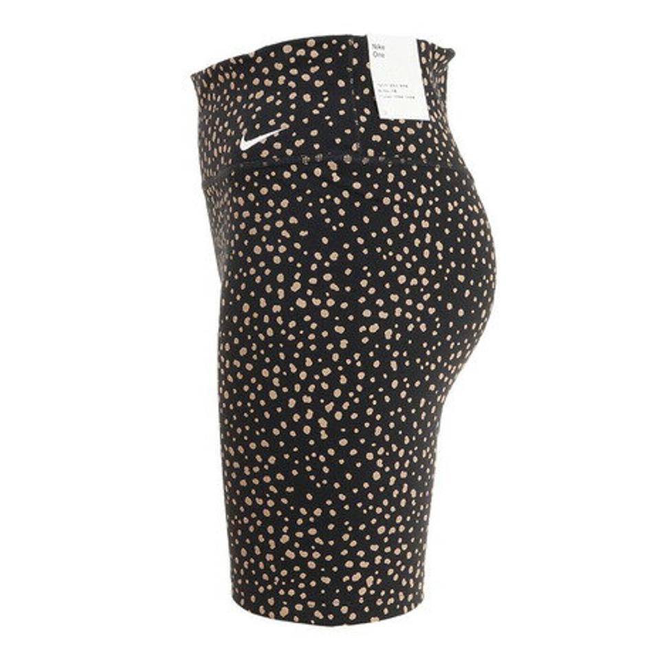 ナイキ（NIKE） Dri-FIT ワン シーズナル AOP MR ショートパンツ DO7810-010 （レディース）