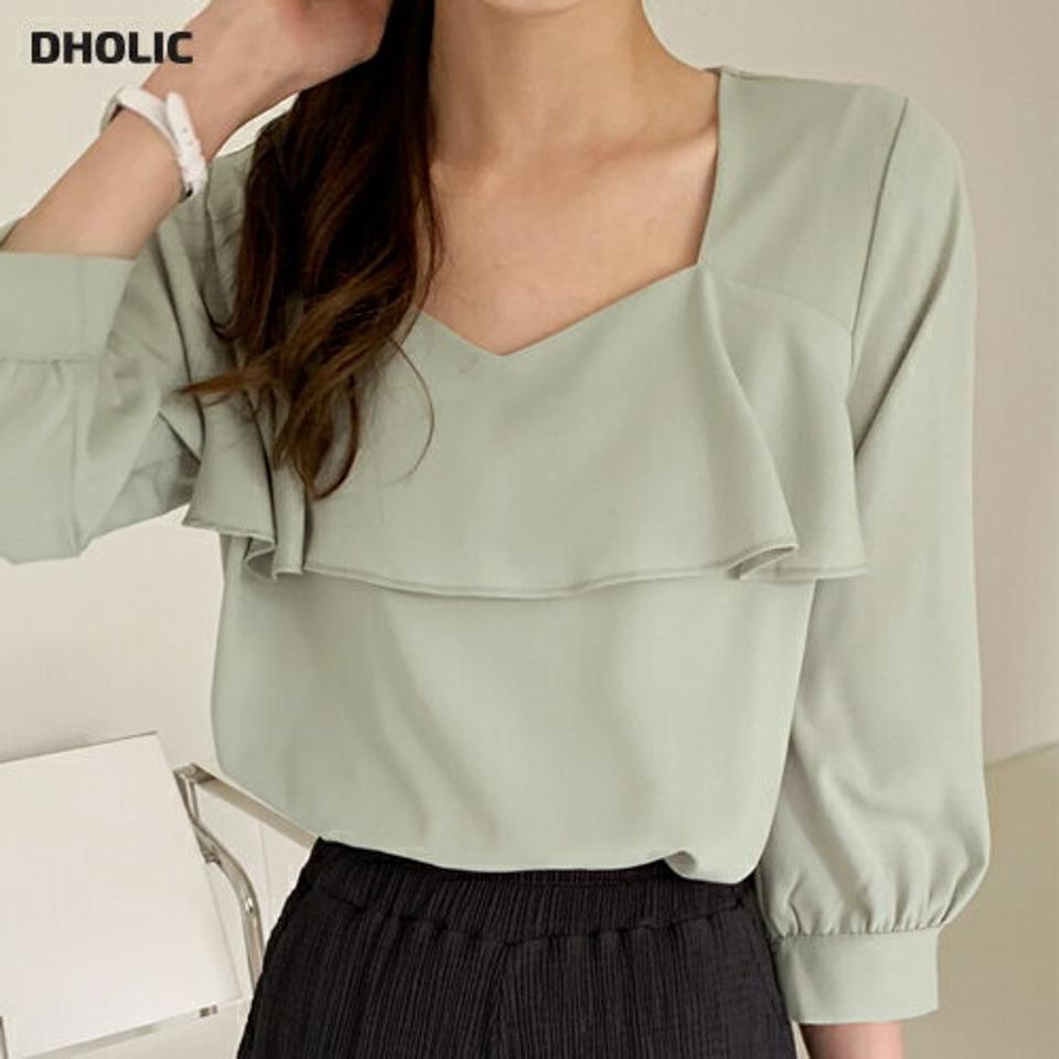 7分袖フリルブラウス・全4色・b00452 レディース 【bl】ブラウス トップス 七分丈 7分丈 7分袖 七分袖 単色 無地 シンプル パステル ベーシック オフィスカジュアル フリル 鎖骨 フェミニン きれいめ 大人っぽ 春 夏 韓国ファッション ハイホリHIHOLLI