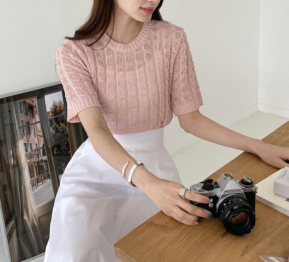 ワッフルシアーニット・全3色・b00444 レディース 【tops】トップス ニット 半袖 ワッフル 模様 柄 単色 サマーニット ラウンドネック カジュアル かわいい 可愛い ココア パープル ピンク 春 夏 韓国ファッション ハイホリHIHOLLI