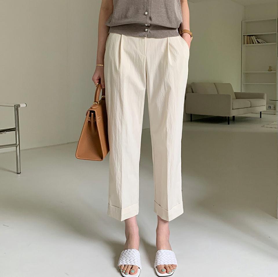 ロールアップストレートスラックス・全4色・b00462 レディース 【pt】パンツ スラックス ロング丈 単色 無地 シンプル ベーシック ロールアップ パステル ストレート カラーパンツ カジュアル 大人っぽ 春 夏 低身長 韓国ファッション ハイホリHIHOLLI