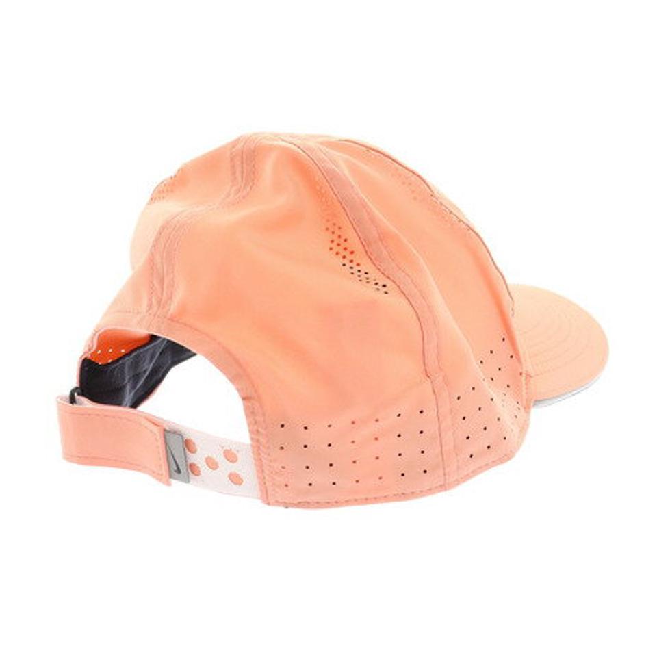 【スポーツデー エントリーでP5倍！4/3 9:59迄】ナイキ（NIKE）（レディース）ドライ 速乾 フェザーライト ランニングキャップ DC4090-827