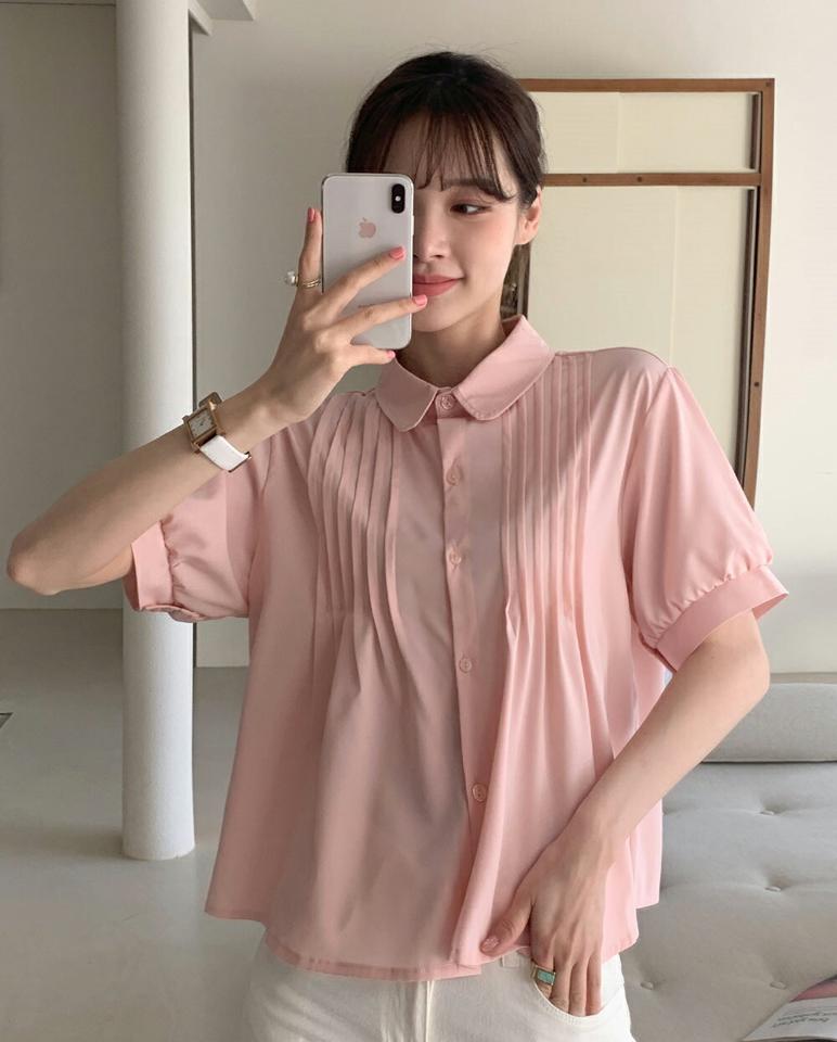 カラーネックピンタックブラウス・全4色・b72192 レディース 【bl】トップス ブラウス 半袖 ハーフスリーブ 襟 ピンタック パステル 水色 単色 シンプル パフ袖 パフスリーブ オフィスカジュル 春 夏 韓国ファッション ハイホリHIHOLLI