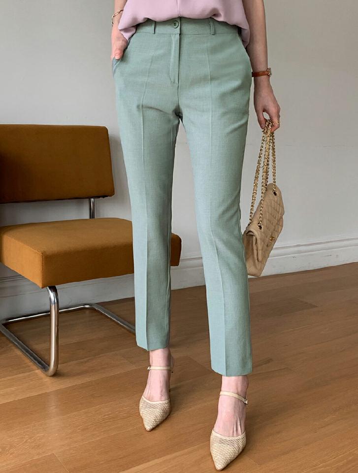 テーパードスラックス・全6色・t72012 レディース 【pt】パンツ スラックス ロング丈 単色 無地 シンプル べーシック パステル 細身 オフィスカジュアル フェミニン カラーパンツ 上品 春 夏 きれいめ 大人っぽ 緑 韓国ファッション ハイホリHIHOLLI