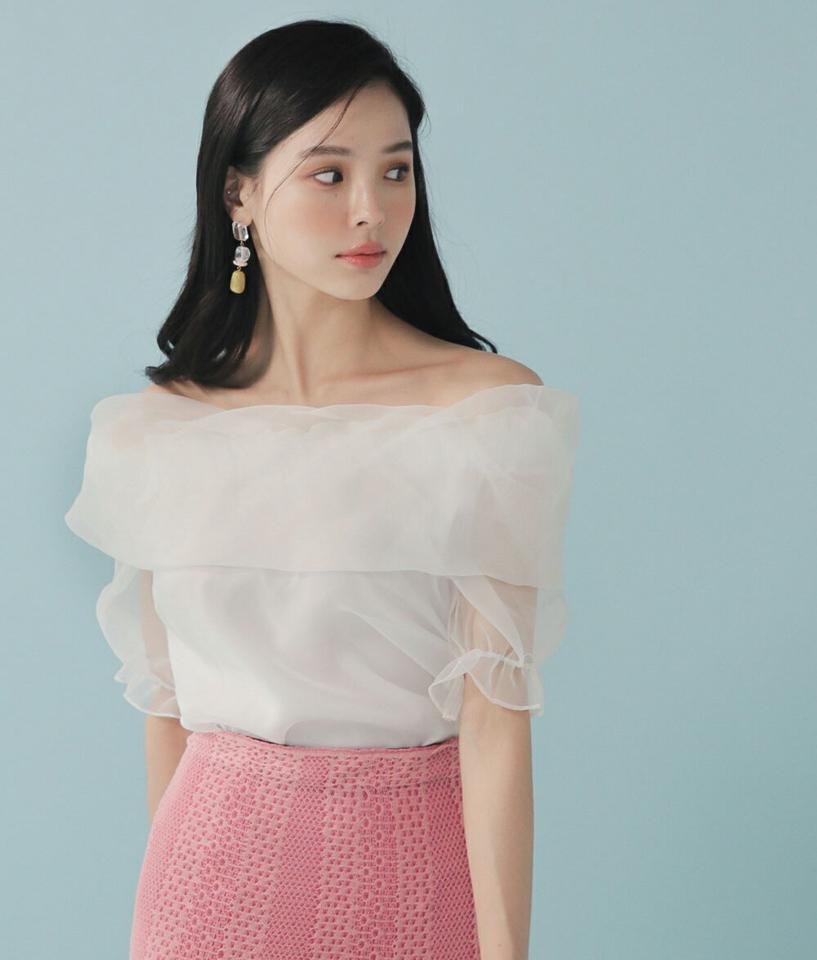 オーガンジーオフショルダーブラウス・全3色・t00274 レディース 【bl】ブラウス トップス 半袖 オフショルダー 単色 無地 華やか シアー透け感 ふんわり 二の腕カバー 肌見せ 肩出し 春 夏 フェミニン かわいい 韓国ファッション ハイホリHIHOLLI