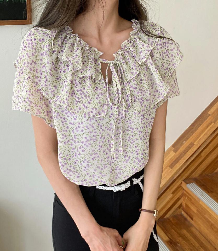 フローラルリボンフリルブラウス・全3色・00744 レディース 【bl】トップス ブラウス 半袖 フリル 襟コン 花柄 小花柄 フェミニン りぼん かわいい 可愛い スリット 春 夏 韓国ファッション