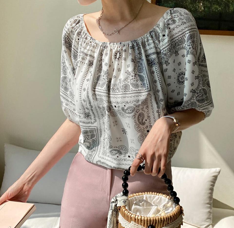 ストラップ付2WAYペイズリーブラウス・全4色・b00715 レディース 【bl】トップス ブラウス ゴム 半袖 ハーフスリーブ 総柄 ペイズリー柄 オフショルダー カジュアル かわいい ラフ ラグラン 二の腕カバー リゾート 春 夏 韓国ファッション