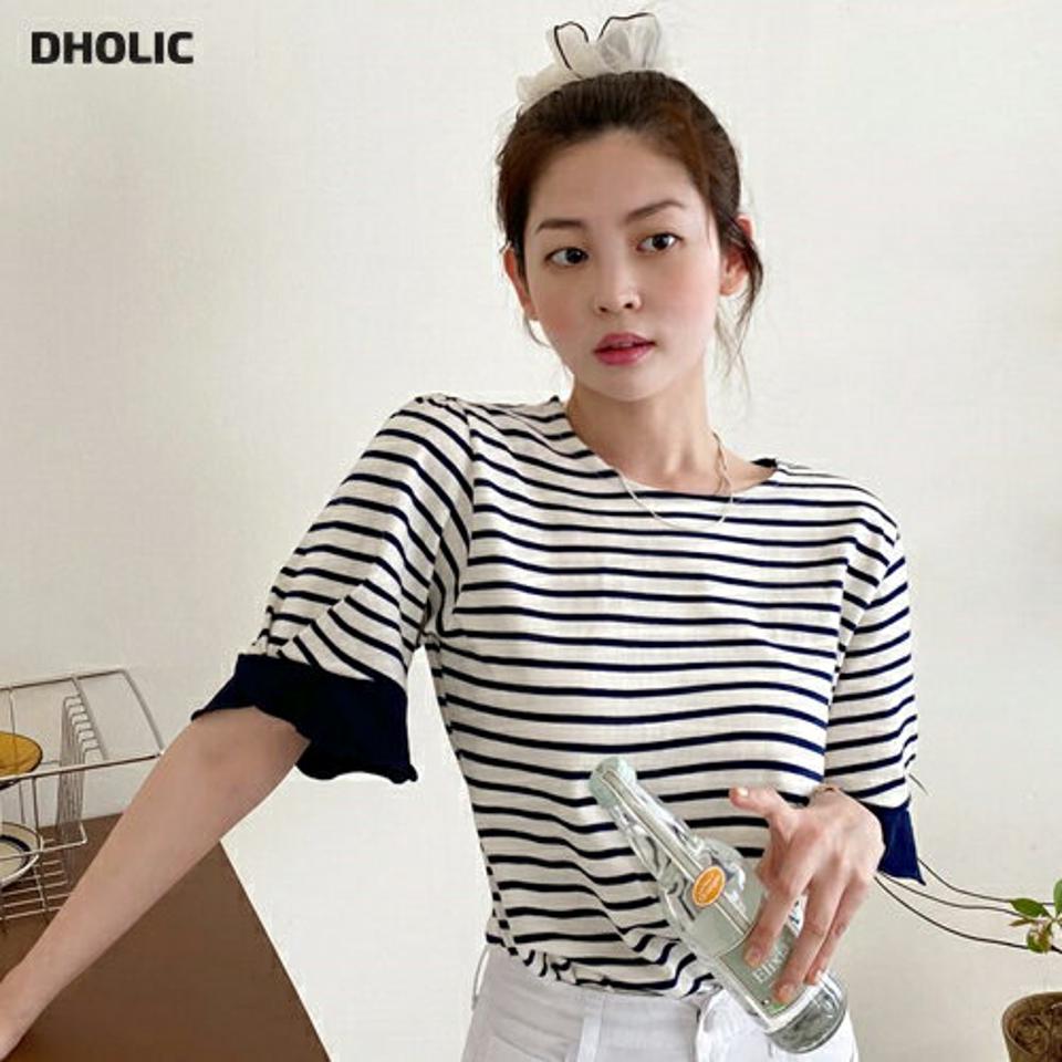 ボーダーフリルスリーブTシャツ・全3色・b00709 レディース 【tops】トップス Tシャツ 半袖 ハーフスリーブ ボーダー柄 フリル 袖コン かわいい 可愛い 大人 カジュアル ラフ パフスリーブ パフ袖 春 夏 韓国ファッション