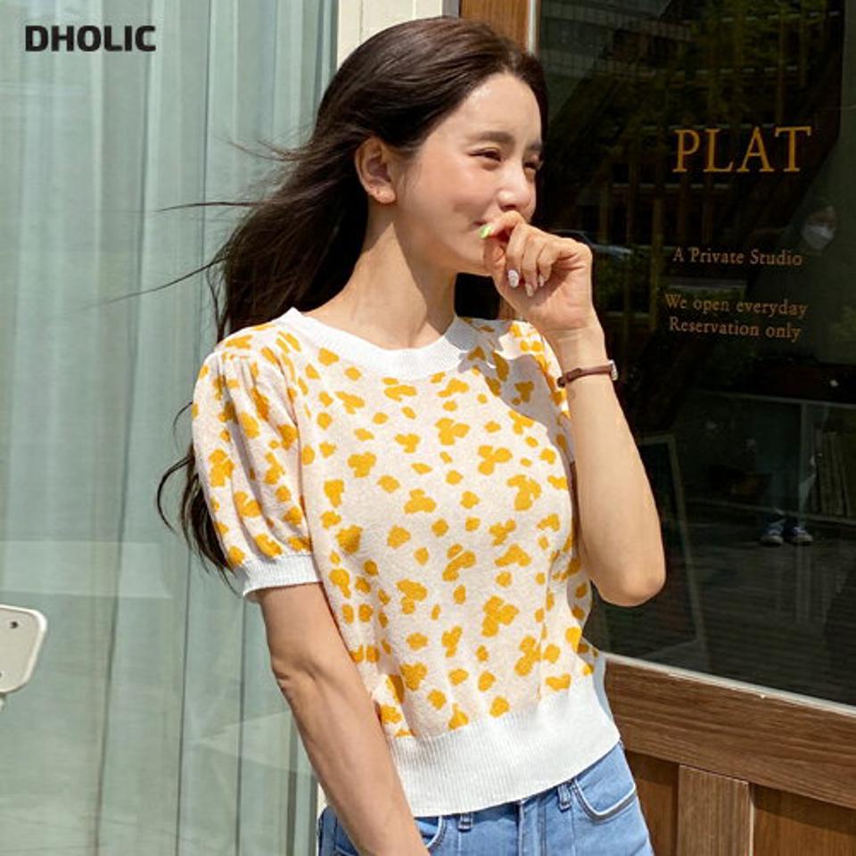 レオパードパフクロップドニット・全2色・b00746 レディース 【tops】トップス ニット 半袖 クロップド丈 パフ袖 パフスリーブ レオパード柄 ヒョウ柄 豹柄 アニマル柄 カジュアル 総柄 黄色 春 夏 韓国ファッション