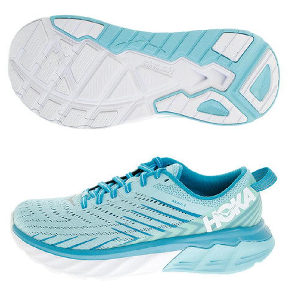 【ランニング対象品購入&エントリーでP10倍！8/19 20:00〜8/28 23:59】ホカ（HOKA） ランニングシューズ アラヒ4 ARAHI4 1106474-ASCS ジョギングシューズ （レディース）