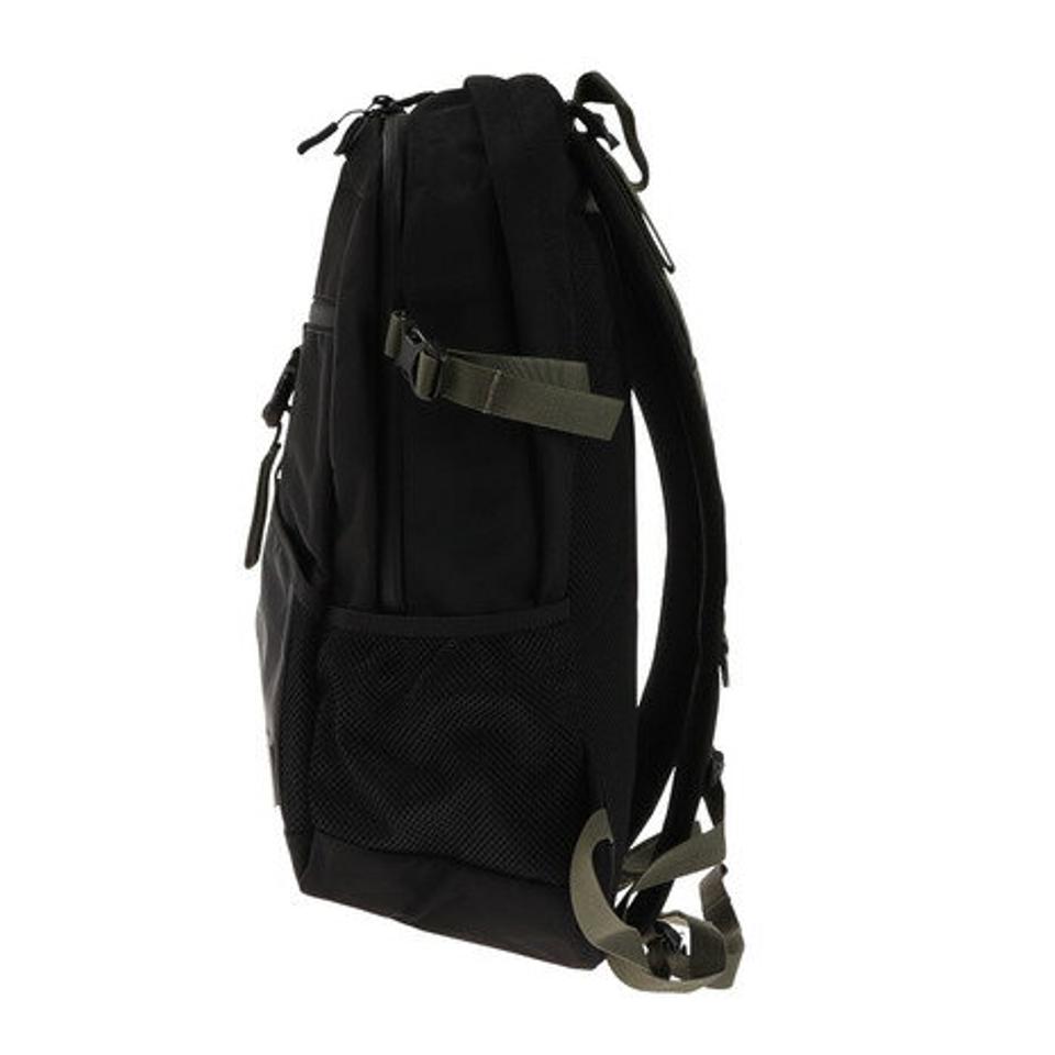 マキャベリック(MAKAVELIC)(メンズ、レディース)ランバージャックライトデイパック 312010117 BLK KHK