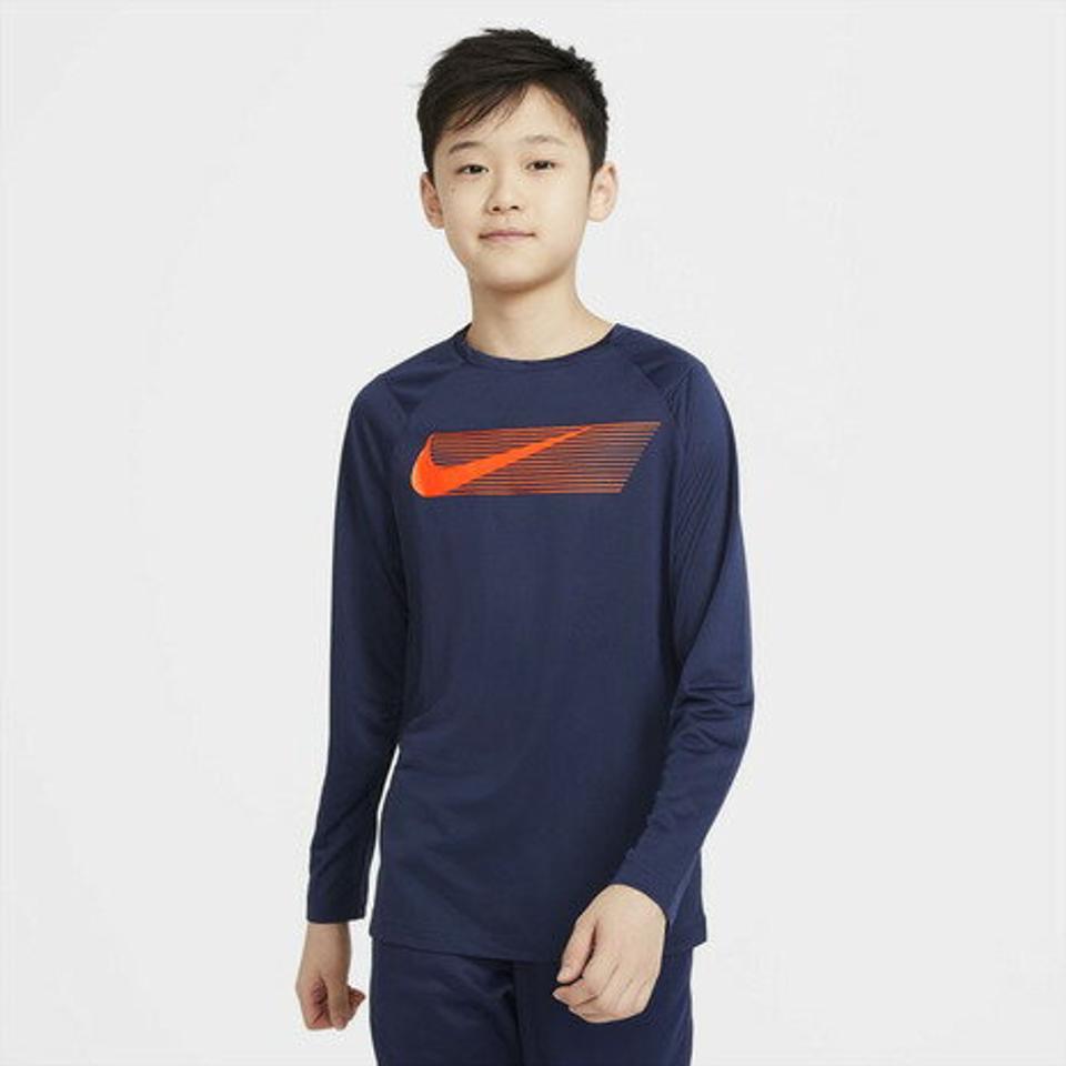 ナイキ（NIKE） ボーイズ グラフィック トレーニング 長袖トップス CU8957-410 オンライン価格 （キッズ）