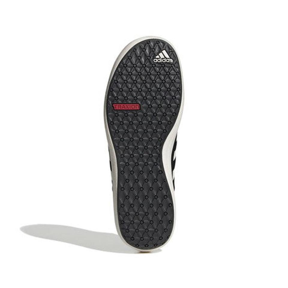 【5/15限定 エントリー＆3点以上ご購入でP最大10倍】アディダス（adidas） スリッポン B SLIP-ON DLX FU9246 ウォーターシューズ アウトドアシューズ （メンズ）