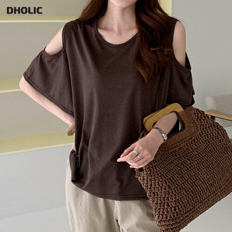 ショルダースリットTシャツ・全3色・e72027 レディース 【tops】トップス 半袖 Tシャツ 単色 無地 シンプル カットアウト 肩出し 肌見せ スリット ショルダー フレア ゆったり 楽ちん 二の腕カバー 春 夏 カジュアル 韓国ファッション ハイホリHIHOLLI