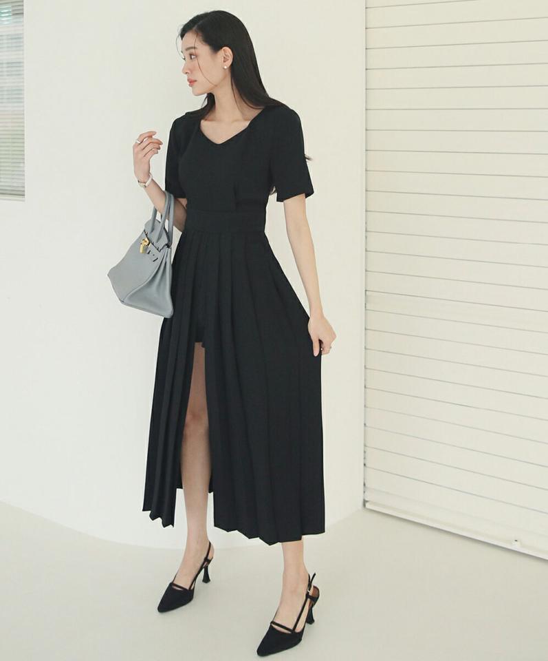 プリーツスリット半袖オールインワン・全3色・t00281 レディース 【ops】オールインワン 単色 無地 シンプル 半袖 プリーツ スリット セクシー パステル 揺れ感 ハイウエスト フレア ショート丈 パンツ 春 夏 大人 韓国ファッション ハイホリHIHOLLI