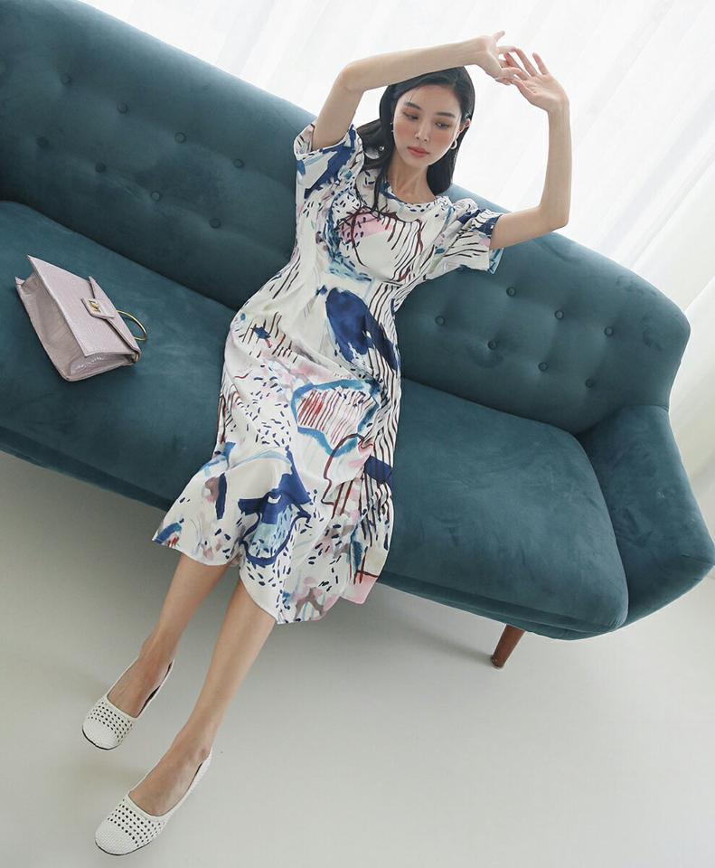 アートプリントタックワンピース・全2色・b00282 レディース 【ops】ワンピース ロング丈 半袖 柄 模様 アート ユニーク タック ゆったり 春 夏 カジュアル 大人 オーバーフィット 韓国ファッション ハイホリHIHOLLI