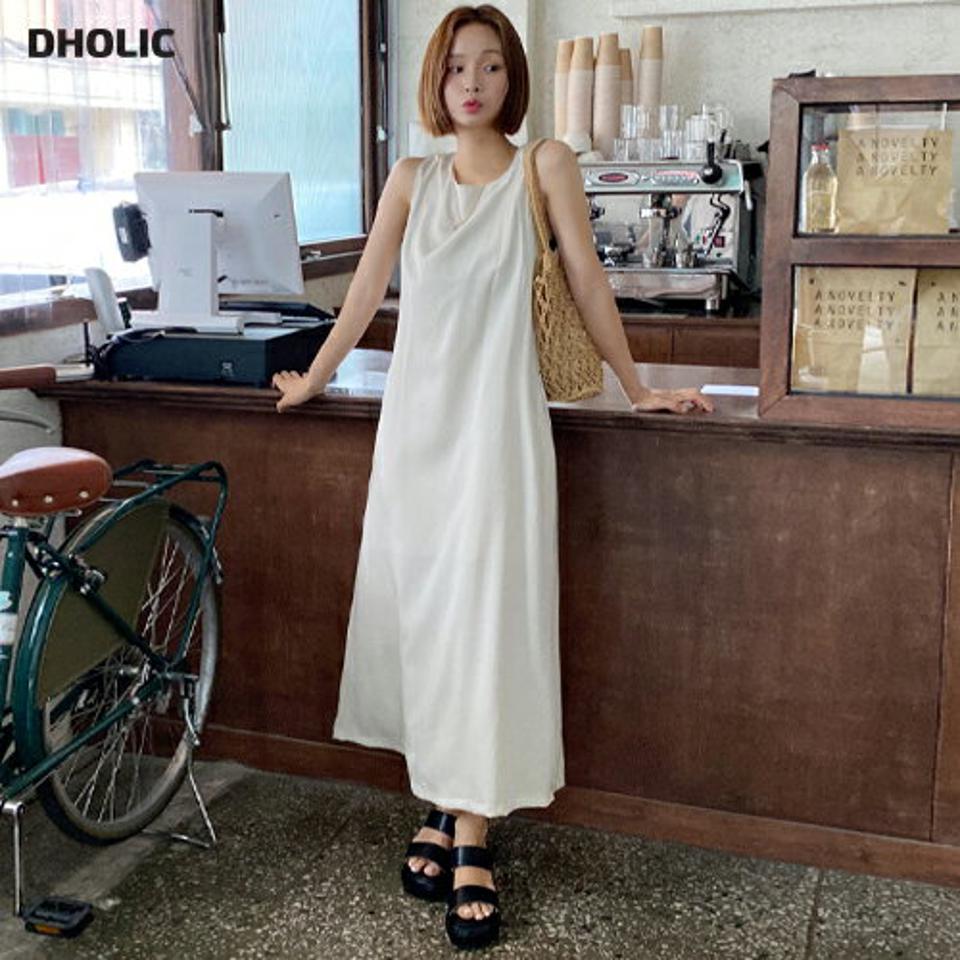 ノースリスリットワンピース・全3色・b00803 レディース 【ops】韓国ファッション ワンピース ロング ロングワンピース ノースリーブ ラウンドネック スリット ロング丈 無地 ベーシック シンプル フェミニン 夏 春 秋