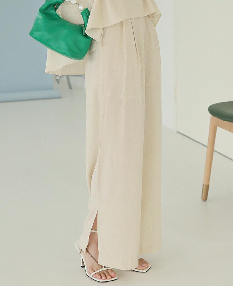 リンクルスリットタックスラックス・全2色・b00297 レディース 【pt】スラックス パンツ ロング丈 単色 無地 シンプル ベーシック 揺れ感 スリット リンクル 春 夏 楽ちん ラフ ゆったり 体型カバー カジュアル 韓国ファッション ハイホリHIHOLLI