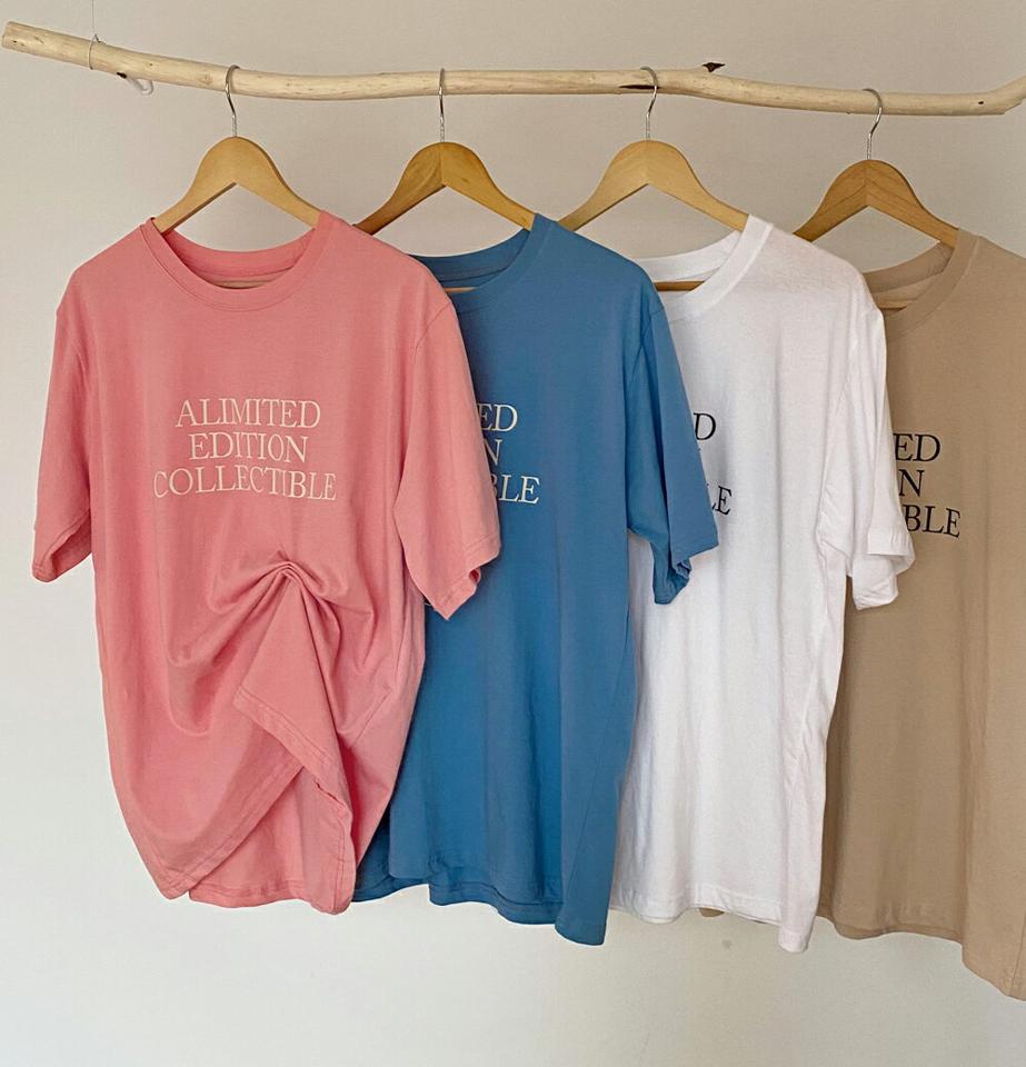 レタリング半袖Tシャツ・全4色・b67047 レディース 【tops】トップス Tシャツ 半袖 ハーフスリーブ ロゴ ロゴT レタリング シンプル ラフ カジュアル ピンク 青 春 夏 韓国ファッション