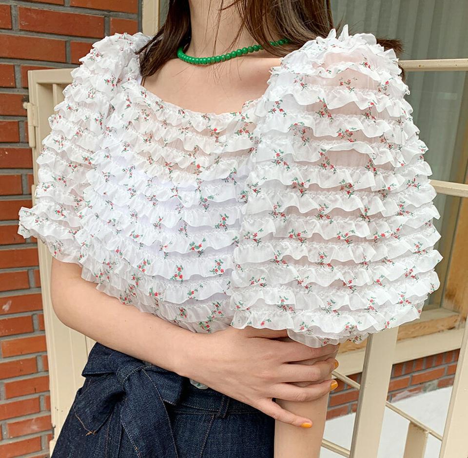 2WAYフローラルフリルブラウス・全3色・t67049 レディース 【bl】トップス ブラウス 半袖 ハーフスリーブ フリル 花 オフショルダー 肩出し きれいめ ゴム フリル かわいい クロップド丈 デコルテ スクエアネック 二の腕カバー 春 夏 韓国ファッション