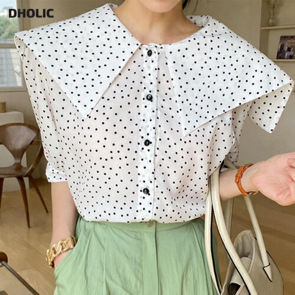 ビッグカラードットブラウス・全2色・t72239 レディース 【bl】ブラウス トップス 半袖 襟コン 襟 ボタン ビッグ ドット 柄 模様 モノトーン セーラー パフスリーブ パフ袖 春 夏 フェミニン ガーリー 大きい襟 二の腕カバー 韓国ファッション ハイホリHIHOLLI