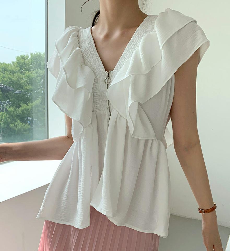 【10%OFF】フリルジップアップブラウス・全2色・b72275 レディース 【bl】ブラウス トップス ジップ フリル 半袖 ユニーク Vネック 春 夏 青 カジュアル フェミニン ガーリー カラーアイテム 二の腕カバー お腹カバー 韓国ファッション ハイホリHIHOLLI【HS】セール
