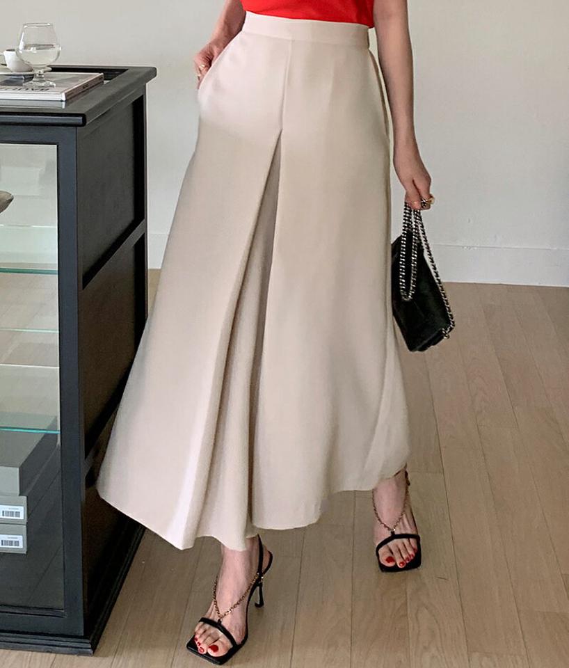 タックフレアパンツ・全3色・b00532 レディース 【pt】パンツ ロング丈 単色 無地 シンプル ベーシック タック フレア 体型カバー ゆったり 春 夏 大人っぽ きれいめ 上品 フェミニン かわいい 可愛い 脚長 韓国ファッション ハイホリHIHOLLI