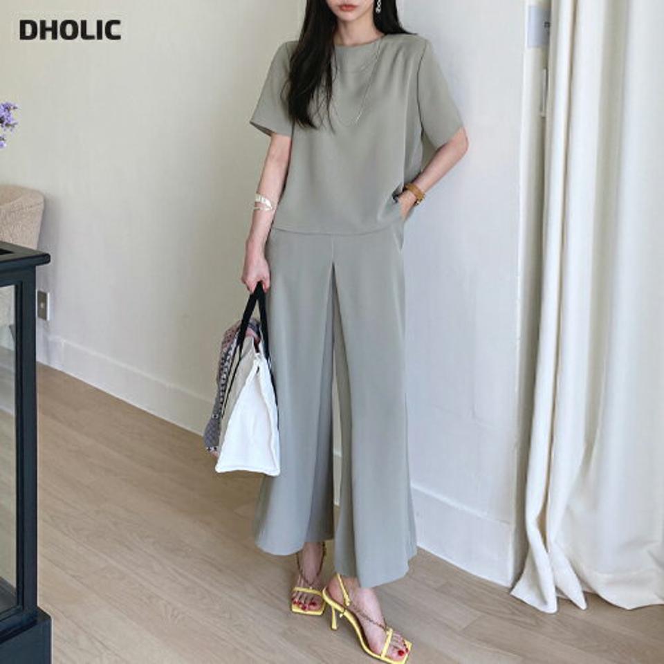 ラウンドネックブラウス&タックフレアパンツSET・全3色・b00524 レディース 【pt】セット セットアップ setup トップス ブラウス 半袖 パンツ ロング丈 フレア 単色 無地 シンプル 体型カバー 春 夏 大人っぽ 韓国ファッション ハイホリHIHOLLI