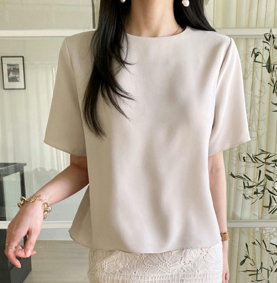 ラウンドネックブラウス&タックフレアパンツSET・全3色・b00524 レディース 【pt】セット セットアップ setup トップス ブラウス 半袖 パンツ ロング丈 フレア 単色 無地 シンプル 体型カバー 春 夏 大人っぽ 韓国ファッション ハイホリHIHOLLI