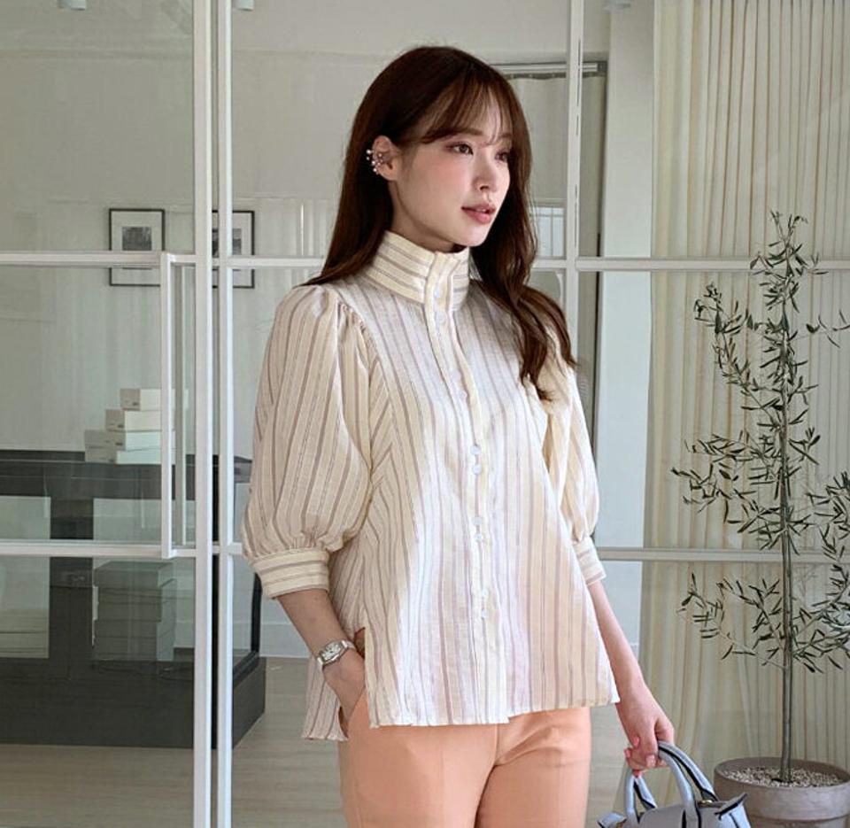 2TYPEハイネックパフスリーブブラウス・全3色・t00519 レディース 【bl】ブラウス トップス 七分丈 7分丈 7分袖 七分袖 単色 無地 柄 模様 ストライブ ハイネック パフ 春 夏 上品 フェミニン きれいめ 韓国ファッション ハイホリHIHOLLI