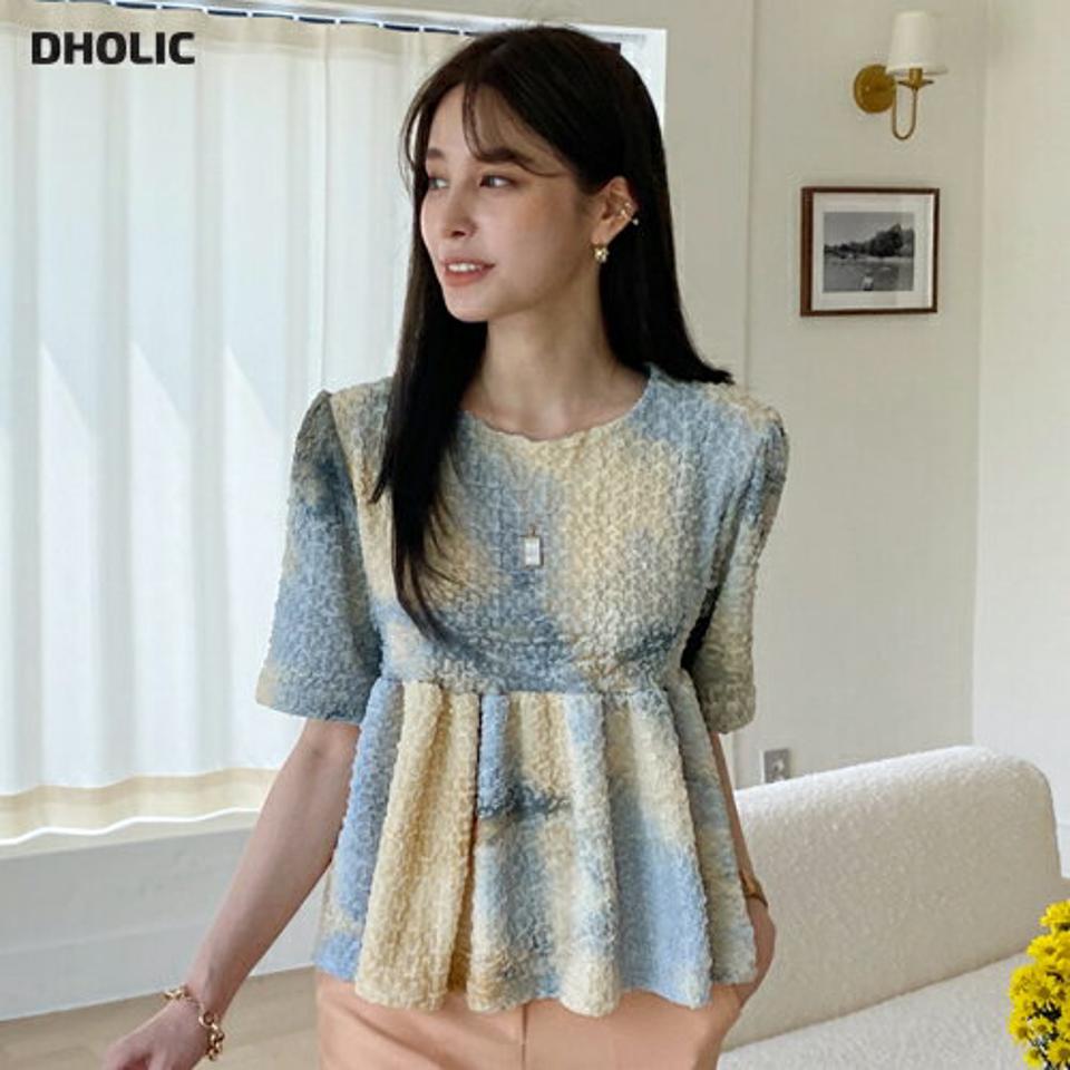 【10%OFF】エンボスタイダイブラウス・全2色・t00517 レディース 【bl】ブラウス トップス 半袖 柄 模様 タイダイ エンボス 体型カバー ユニーク ゆったり 単色 パステル 春 夏 上品 フェミニン きれいめ お腹カバー 韓国ファッション ハイホリHIHOLLI【HS】セール