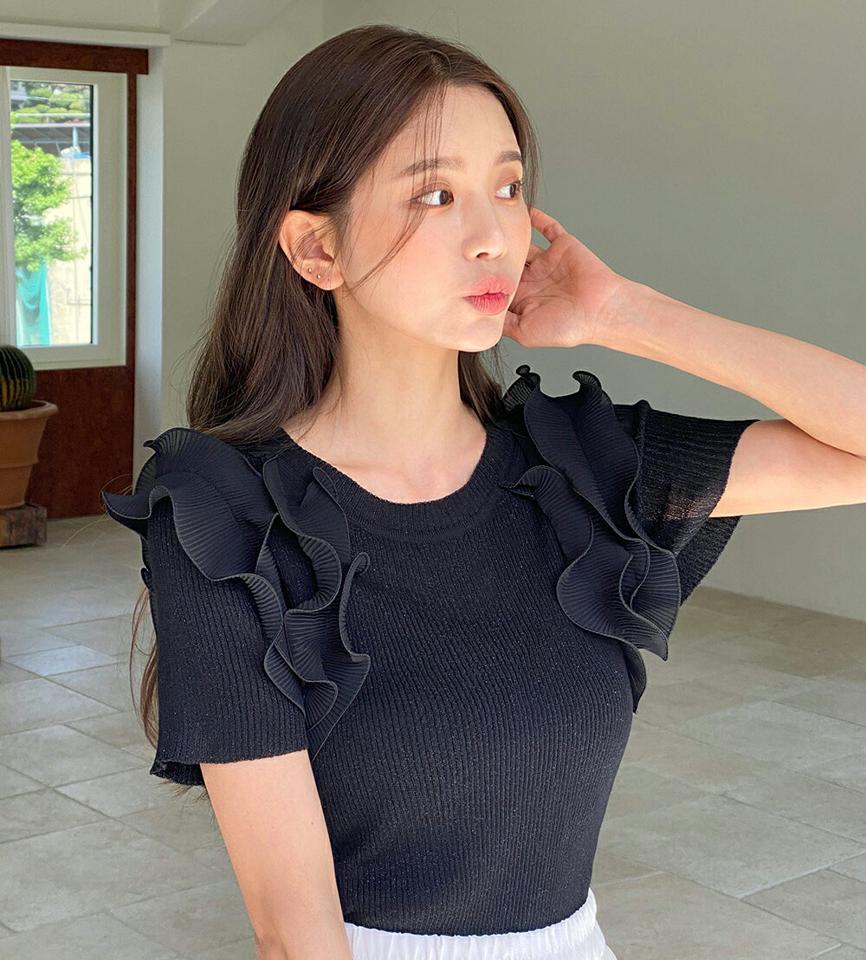 【マラソン特価】プリーツフリルグリッターニット・全2色・b66645 レディース 【tops】トップス ニット 半袖 フリル グリッター ラメ プリーツ ガーリー 大人 かわいい 可愛い リブ ラウンドネック 春 夏 サマーニット 韓国ファッション セール