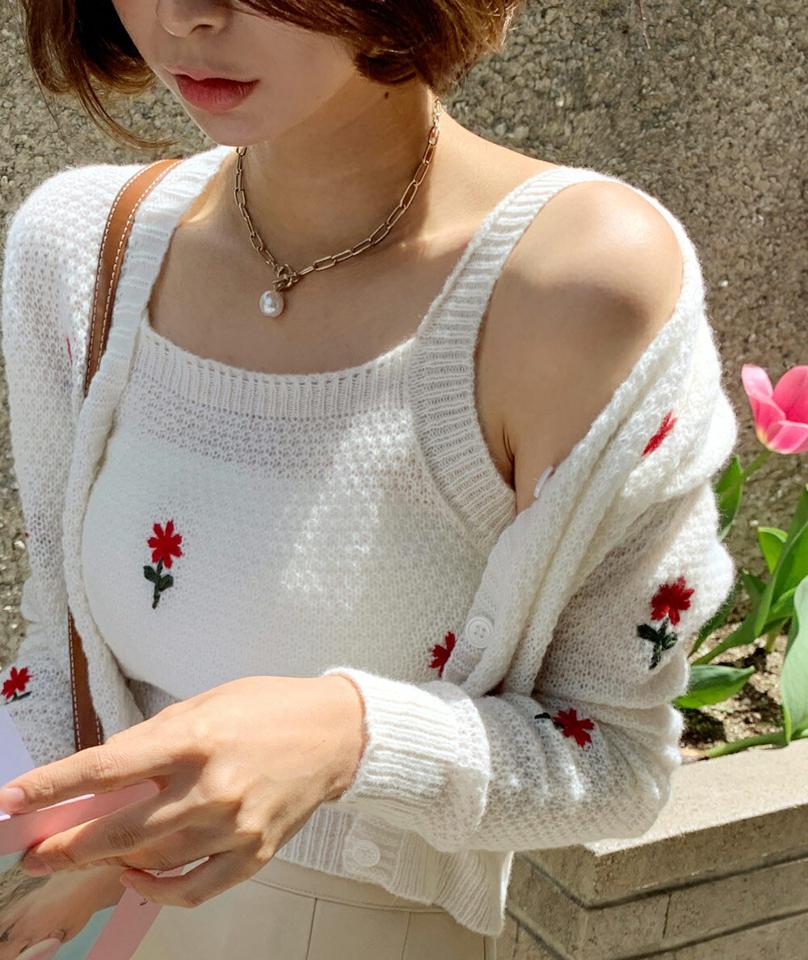 フラワー刺繍ニットノースリーブ&カーディガンSET・全1色・t66648 レディース 【cd】アンサンブル セット カーディガン 羽織物 長袖 ニット トップス スリーブレス ノースリーブ 刺繍 花柄 大人 かわいい ガーリー 春 秋 韓国ファッション