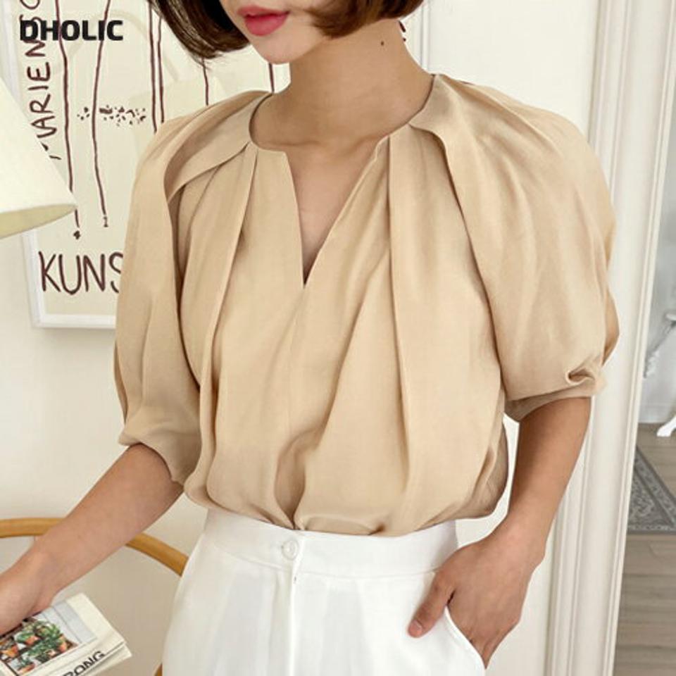 ネックスリット半袖ブラウス・全3色・b00591 レディース 【bl】トップス ブラウス 半袖 ハーフスリーブ ネックスリット 単色 無地 タック シンプル 大人 きれいめ 上品 オフィスカジュアル パフ袖 パフスリーブ 春 夏 韓国ファッション