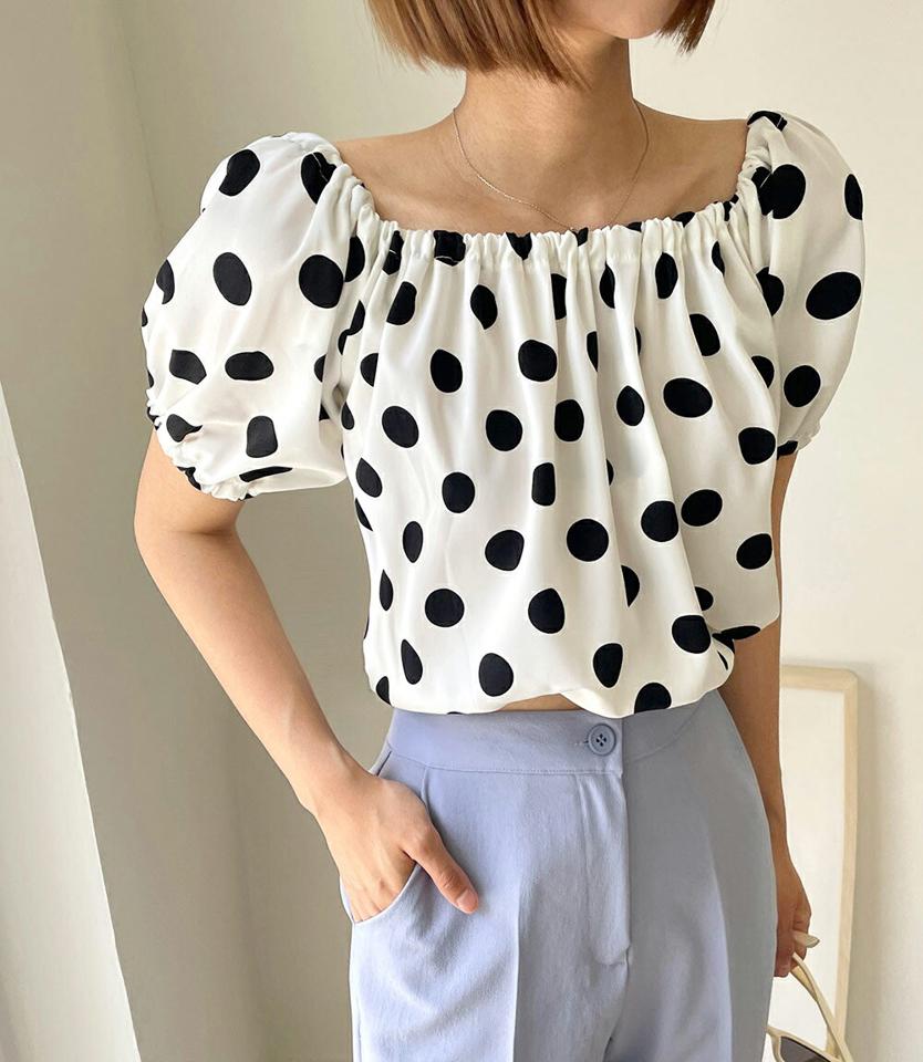 2WAYドットオフショルブラウス・全2色・t00590 レディース 【bl】トップス ブラウス 半袖 ハーフスリーブ ドット柄 オフショルダー かわいい 可愛い ガーリー ゴム 肩出し 春 夏 韓国ファッション