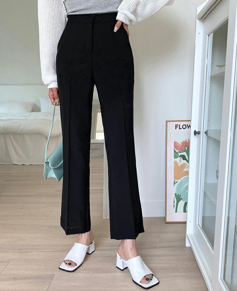 サイドスリットスラックス・全2色・t00605 レディース 【pt】スラックス パンツ ズボン ロングパンツ スリット 単色 無地 シンプル ベーシック 大人 オフィスカジュアル カラーパンツ ダーツ 水色 学校行事 春 夏 秋 韓国ファッション