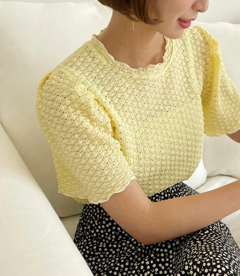 エンボスパンチング半袖Tシャツ・全3色・t00582 レディース 【tops】トップス Tシャツ 半袖 パフ袖 パフスリーブ エンボス 単色 シンプル カジュアル ラウンドネック メロウ 黄色 春 夏 韓国ファッション