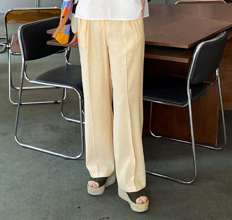 バックゴムツータックスラックス・全4色・t72090 レディース 【pt】パンツ スラックス ロング丈 単色 無地 シンプル カラーパンツ パステル タック レーヨン混 ワイド 春 夏 秋 フェミニン 大人っぽ きれいめ 韓国ファッション ハイホリHIHOLLI