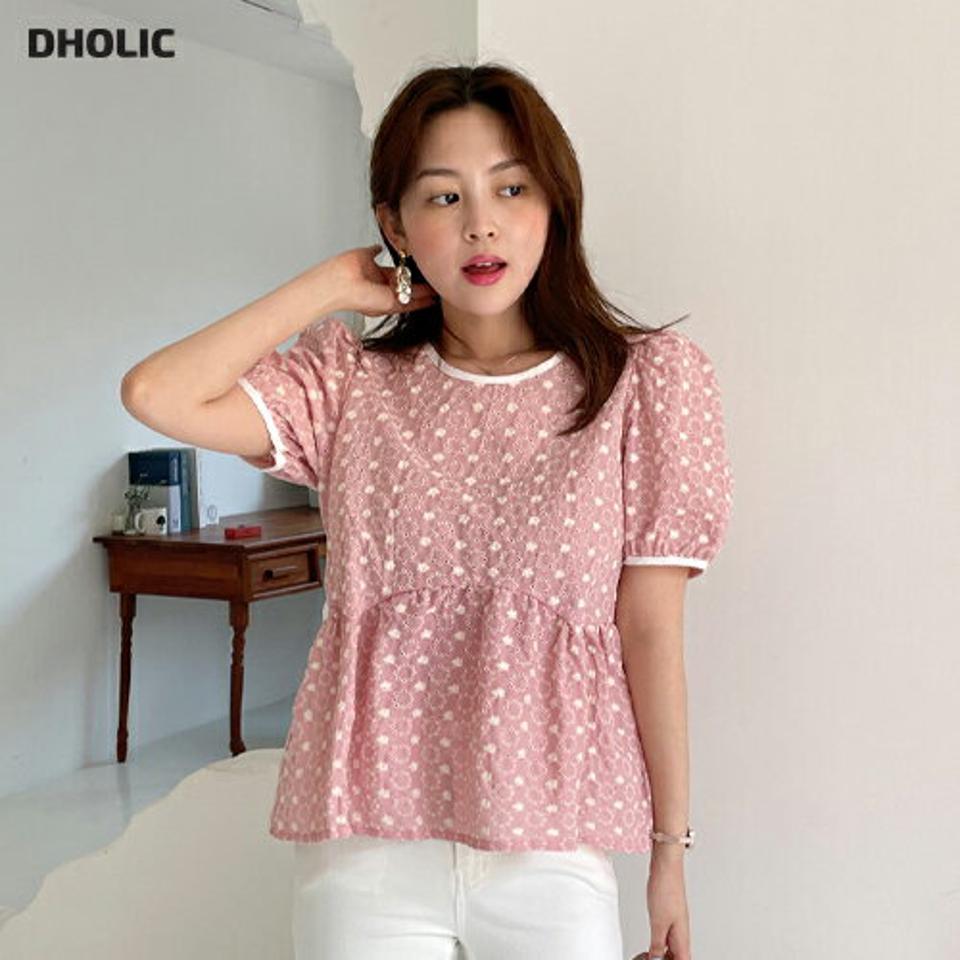 ≪人気商品再入荷≫ペプラムフラワーパンチングブラウス・全3色・b00623 レディース 【bl】トップス ブラウス 半袖 ペプラムトップス 花柄 パンチング 可愛い ガーリー ピンク レース 総レース パフ袖 パフスリーブ 体型カバー お腹カバー 春 夏 韓国ファッション